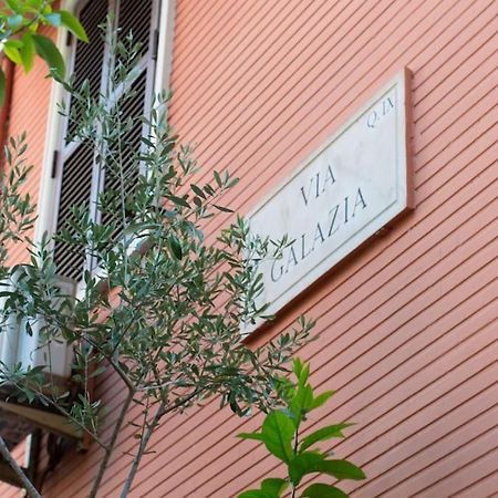 Appartamento Di Charme San Giovanni - Colosseo โรม ภายนอก รูปภาพ